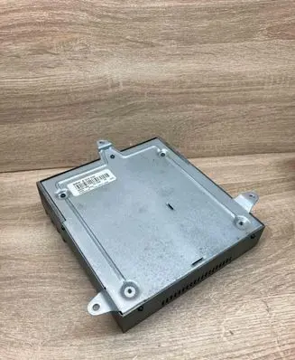 BMW 5 E39 Sound amplifier 8374535 086661069
