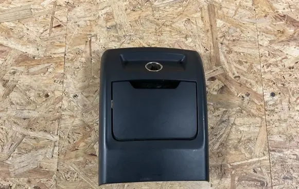 Volvo V50 Ashtray (rear) 8686033