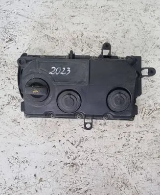 Volkswagen PASSAT B6 Rocker cam cover 03G103469