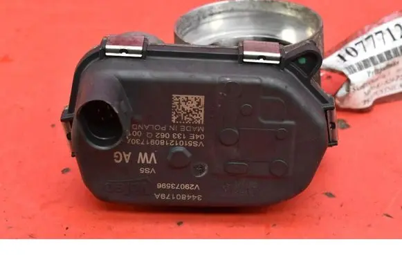 Skoda Octavia Mk3 (5E) Throttle body valve 04E133062Q