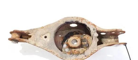 Infiniti FX Rear upper control arm/wishbone