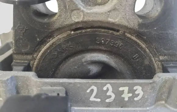 Ford Focus C-MAX Engine mount bracket 307396