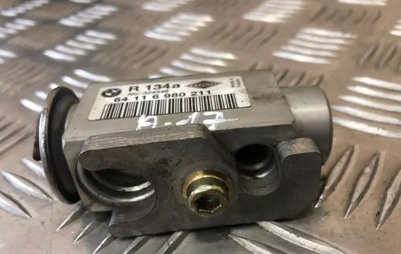BMW 7 E65 E66 Air conditioning (A/C) expansion valve 64116980211
