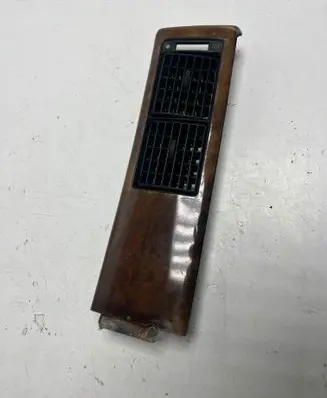 Audi V8 Panel trim 441819475 441819476