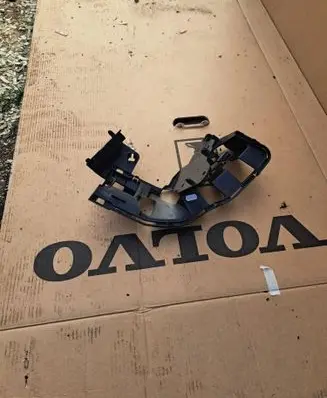 Peugeot Expert Rear bumper mounting bracket 9813331980