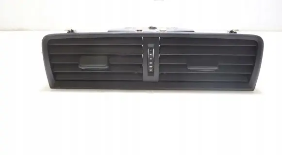 Skoda Fabia Mk3 (NJ) Dashboard air vent grill cover trim 