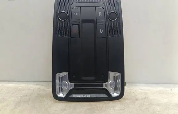 Audi A3 8Y Front seat light 8Y0947135E 5Q0951177A