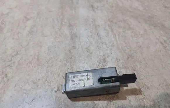 Ford S-MAX Aerial antenna amplifier 6M2T18C847AC