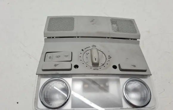Volkswagen Golf V Front seat light 1K0947105 1K0959613