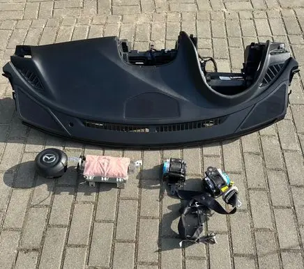 Mazda 3 II Airbag set