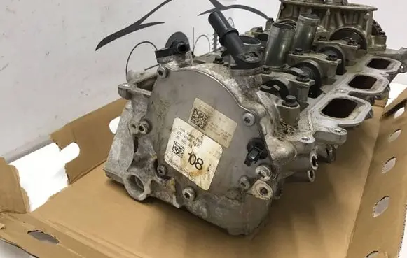 Ford F150 Engine head JT4E6C064 JT4E2A451AA