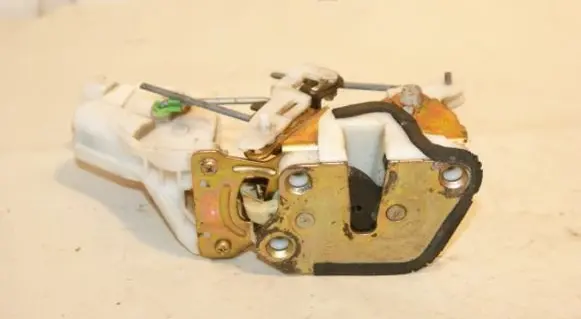 Mitsubishi Galant Rear door lock MR349774