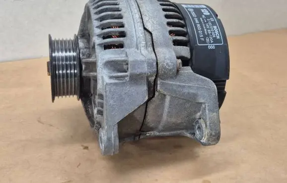 Audi A6 S6 C4 4A Generator/alternator 0123510028 046903015F
