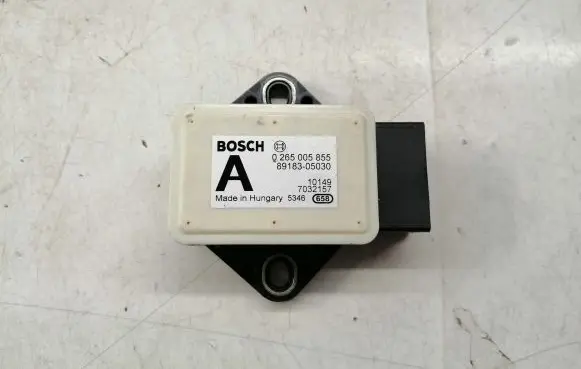 Toyota Avensis T270 ESP acceleration yaw rate sensor 8918305030 0265005855