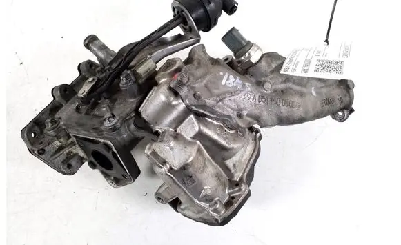 Mercedes-Benz E W212 EGR valve A6511400260