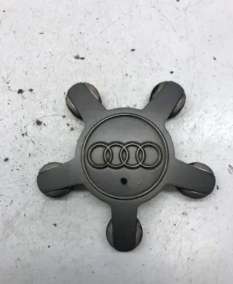Audi A6 S6 C6 4F Original wheel cap 4F0601165N