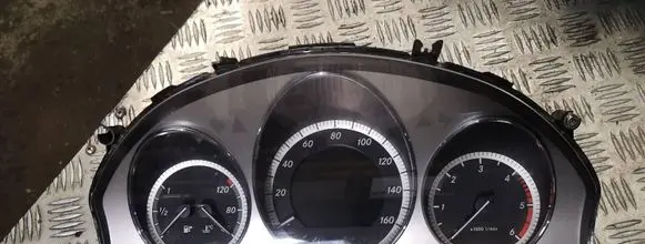 Mercedes-Benz C W204 Speedometer (instrument cluster) a2049004402