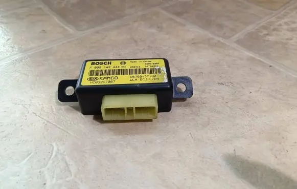 KIA Opirus Other control units/modules 957503F100 HC032C7007 F00S1A2444