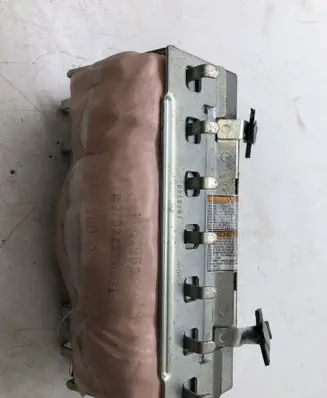 Mazda CX-7 Passenger airbag