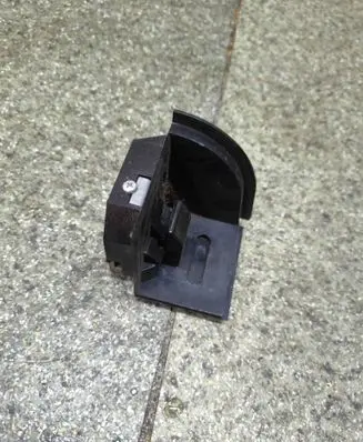 BMW 3 E46 Parcel shelf load cover mount bracket 7160589