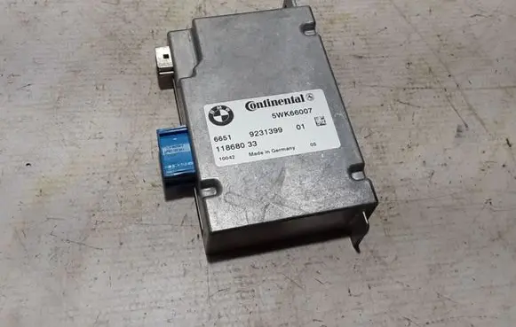 BMW 5 F10 F11 Camera control unit module 9231399