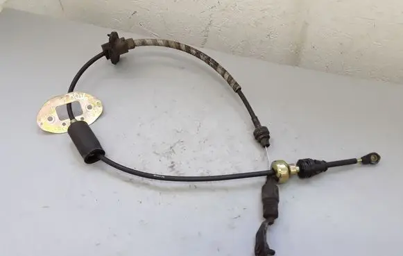 Hyundai Sonata Gear shift cable linkage D007BBJ