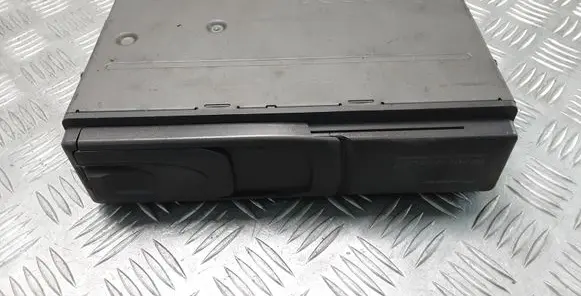 CD/DVD changer