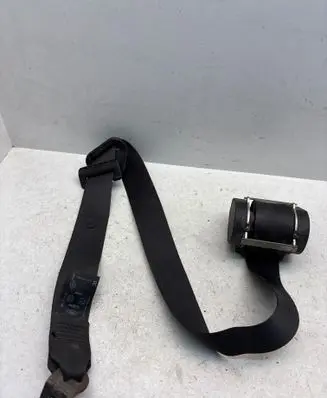 Rear seatbelt