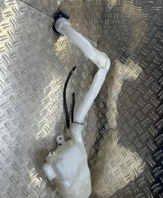 Citroen C3 Windshield washer fluid reservoir/tank 9683988680