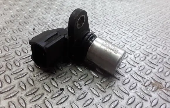 Camshaft position sensor