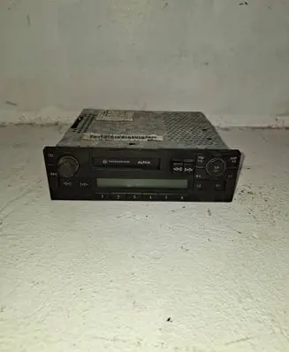 Volkswagen Transporter - Caravelle T5 Radio/CD/DVD/GPS head unit 6X0035153A