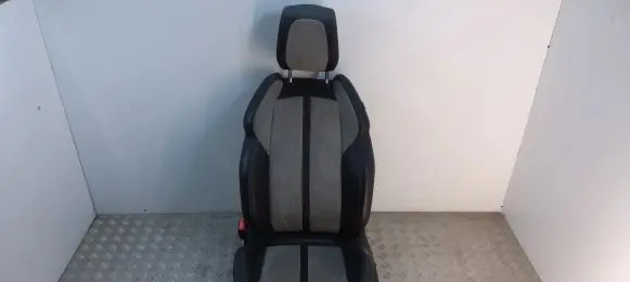 Peugeot 508 II Front driver seat 