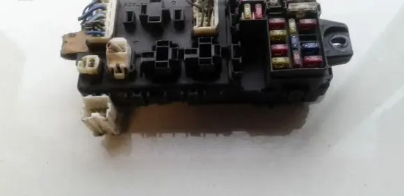 Mitsubishi Colt Fuse box set MR19457