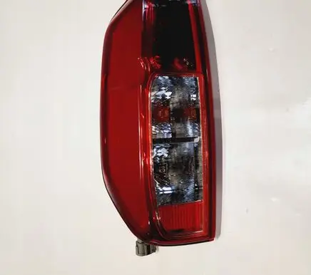 Nissan Navara D40 Rear/tail lights