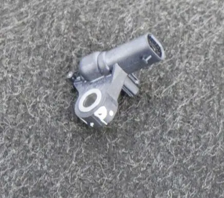Tesla Model 3 Airbag deployment crash/impact sensor 103676100A