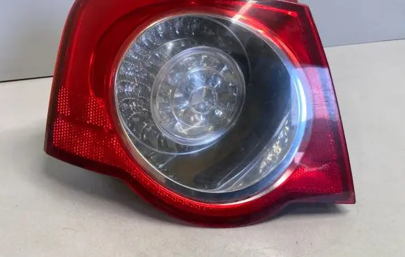 Volkswagen PASSAT B6 Rear/tail lights 3C5945095C