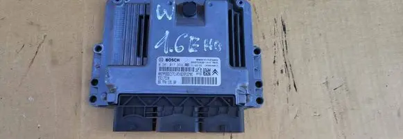 Citroen C3 Picasso Engine control unit/module 0281017333 9677013180 9666729580