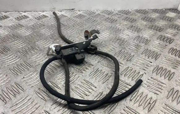 BMW 5 F10 F11 Turbo solenoid valve 7810831