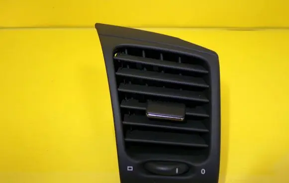 Dashboard side air vent grill/cover trim