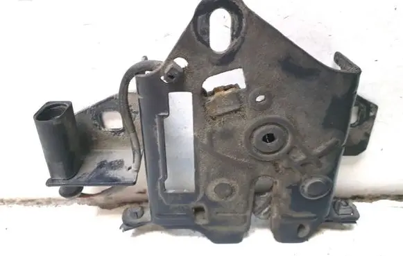 Skoda Superb B5 (3U) Engine bonnet (hood) release handle 