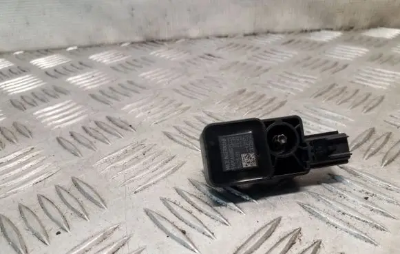 Opel Insignia A Airbag deployment crash/impact sensor 13593676