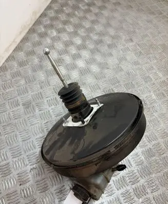 Volkswagen PASSAT B6 Brake booster 3C1614105AH JT8 03787440014
