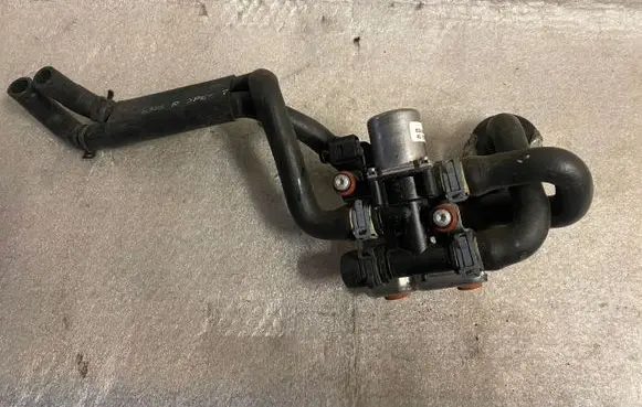 Audi Q5 SQ5 Coolant heater control valve 80A820035C
