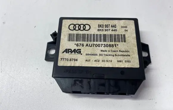 Audi Q7 4L Parking PDC control unit/module 8K0907440