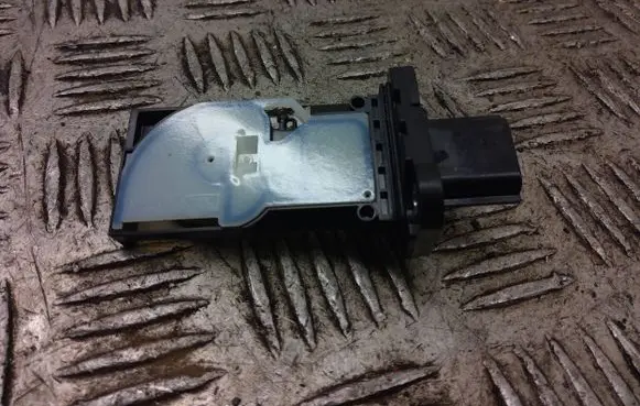 Nissan Juke II F16 Mass air flow meter 226805RF0A
