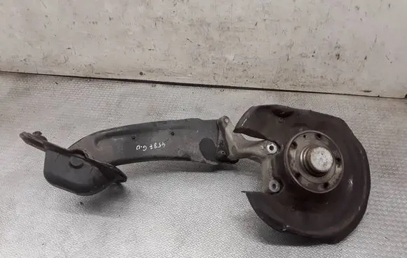 Volkswagen PASSAT B7 Rear wheel hub spindle/knuckle