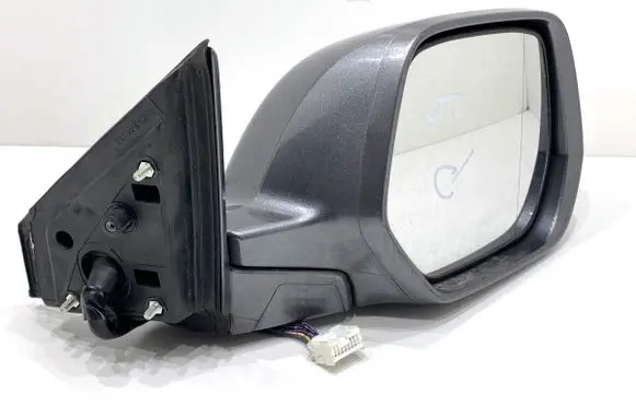 Honda CR-V Front door electric wing mirror 