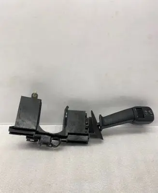BMW 5 E39 Wiper control stalk 01200900 PA66MX40
