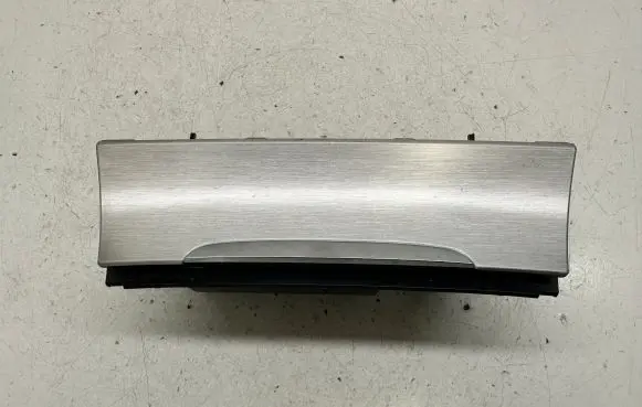 Volkswagen PASSAT B7 Ashtray (front) 3C0863284K
