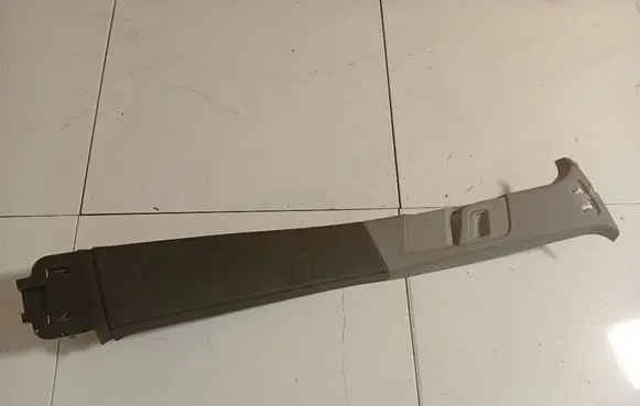 Opel Astra H (B) pillar trim (top) 13113909
